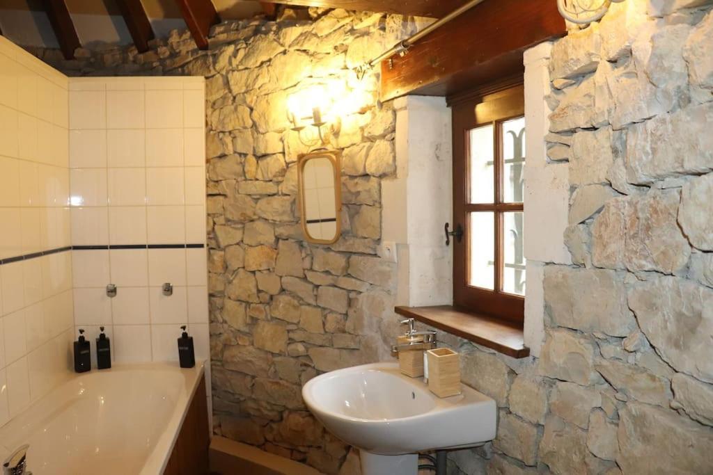 La Tour Du Perigord Beaupouyet